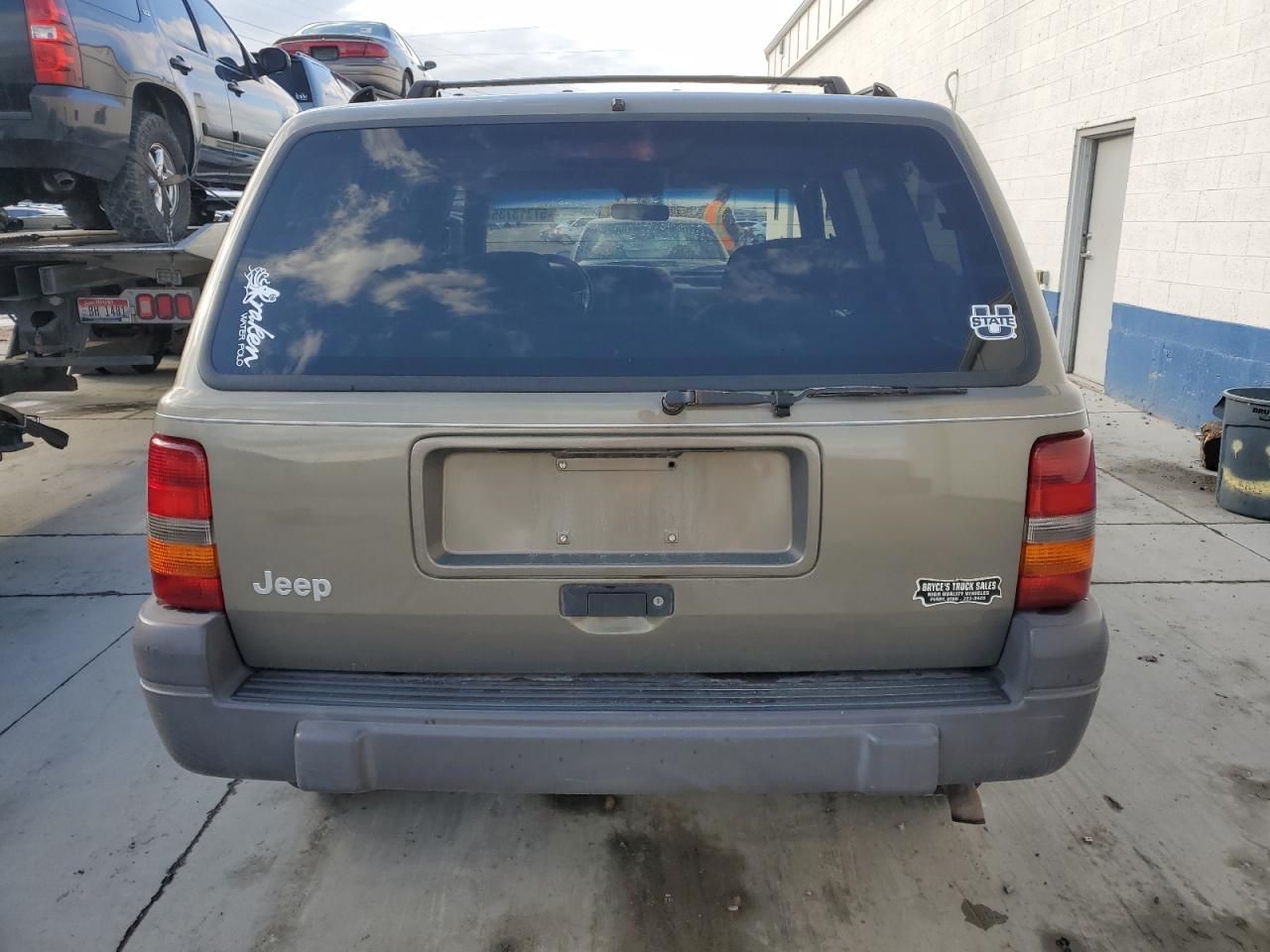 1996 Jeep Grand Cherokee Laredo VIN: 1J4GZ58S3TC245928 Lot: 57313735