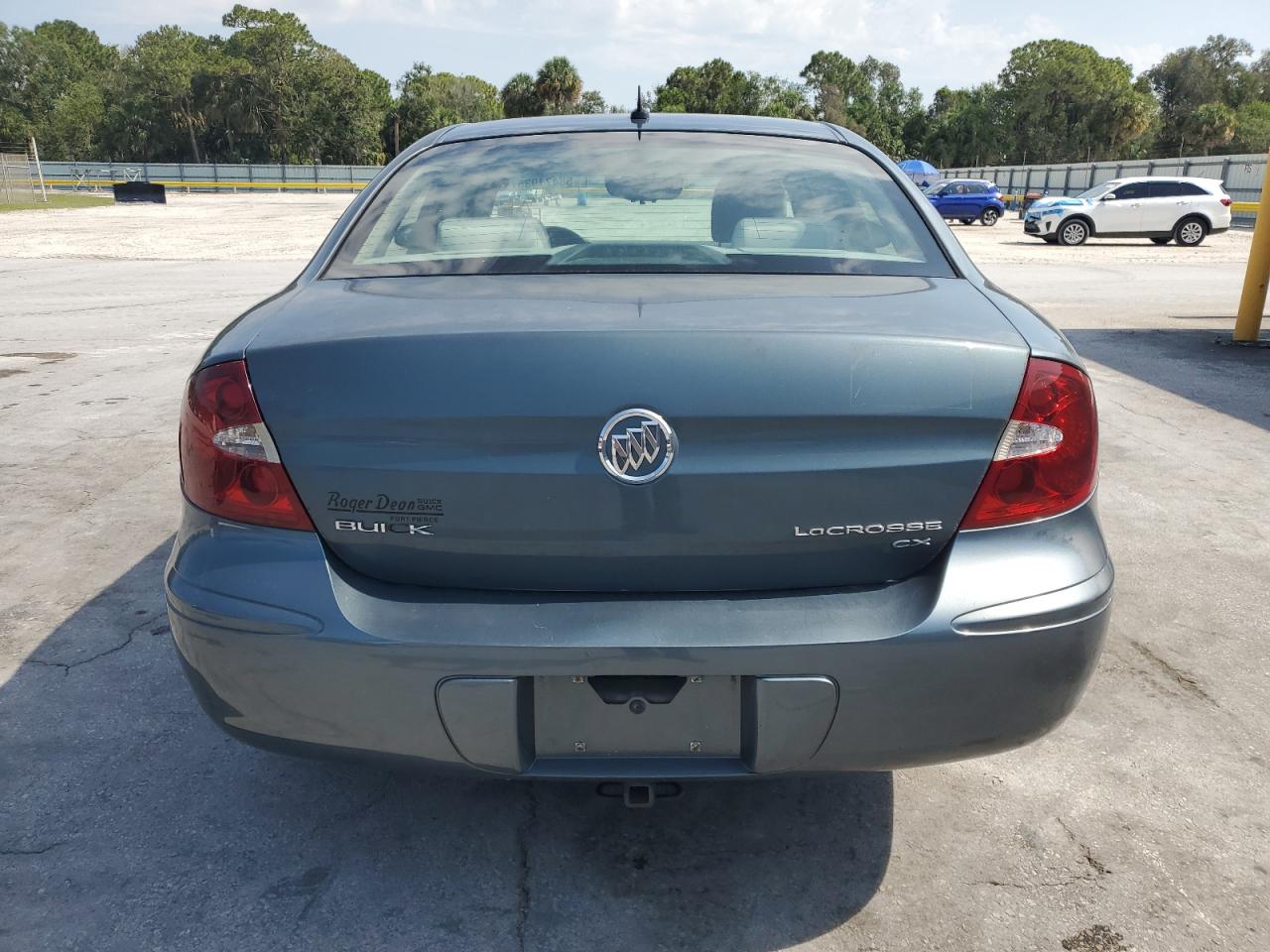 2007 Buick Lacrosse Cx VIN: 2G4WC582771118027 Lot: 58471935