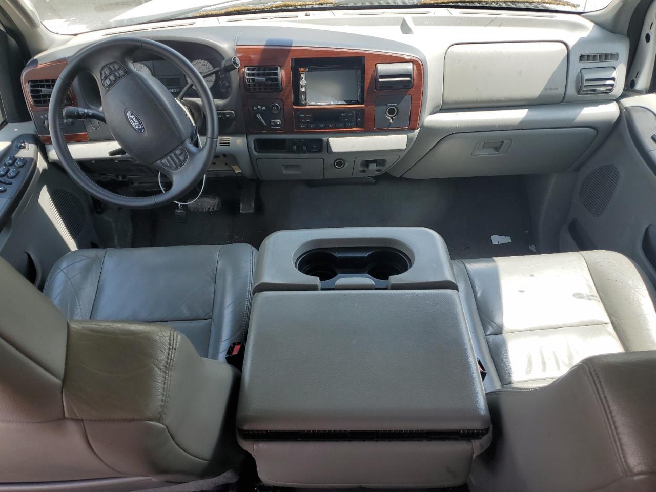 2005 Ford F350 Super Duty VIN: 1FTWW33P85EA81245 Lot: 56907035