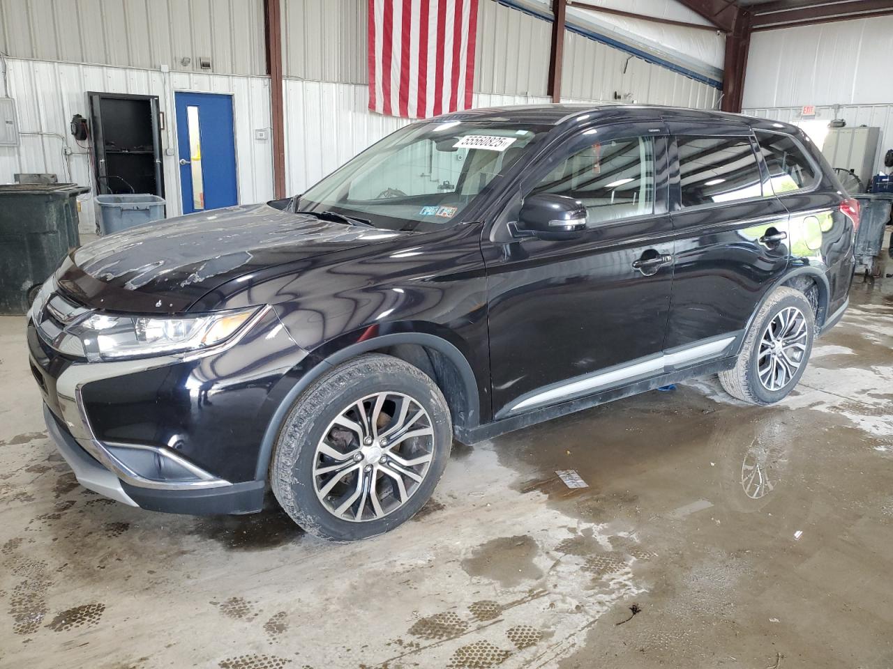 2016 Mitsubishi Outlander Se for Sale in West Mifflin, PA - Side