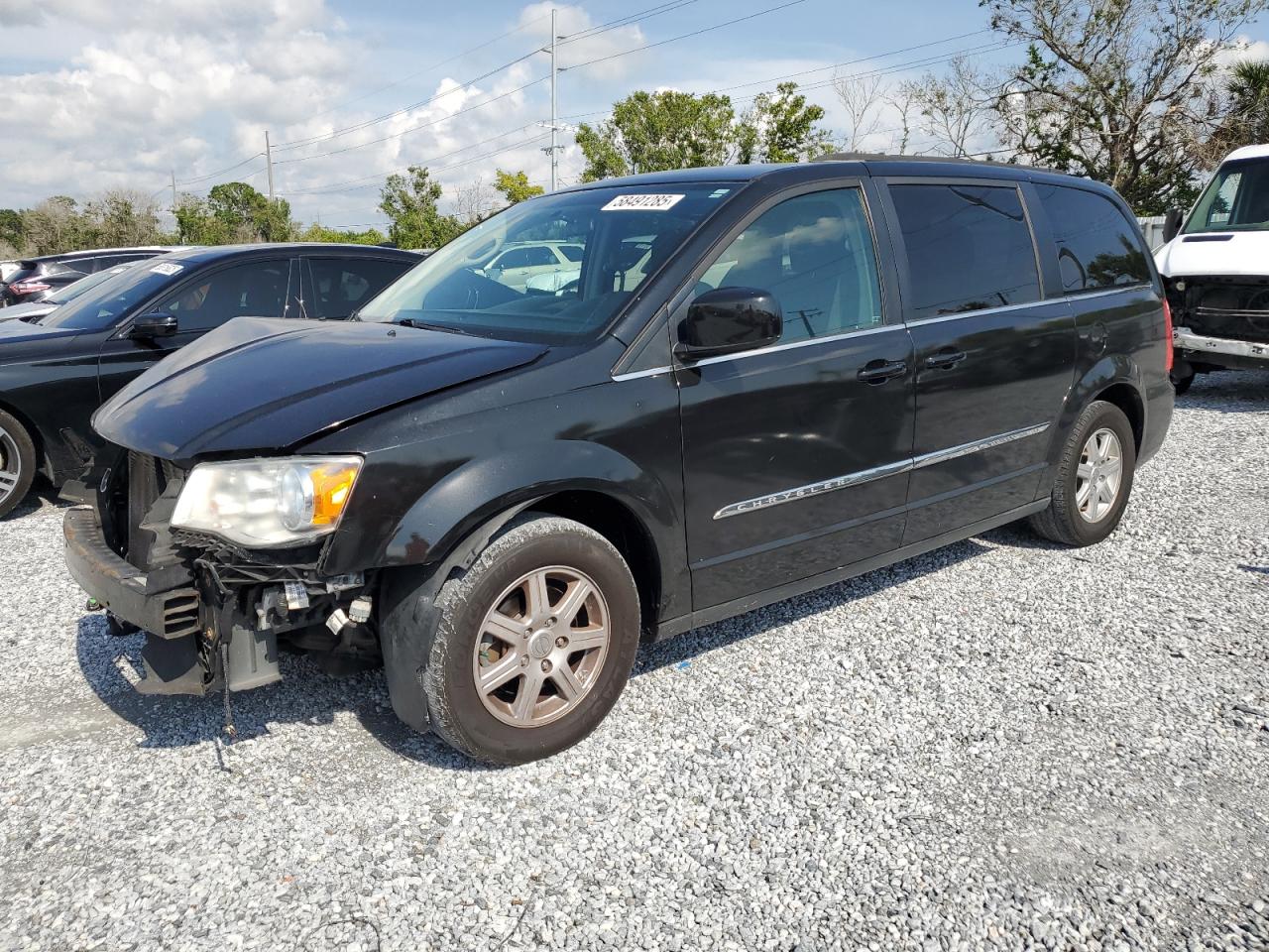 2011 Chrysler Town & Country Touring na sprzedaż w Riverview, FL - Front End
