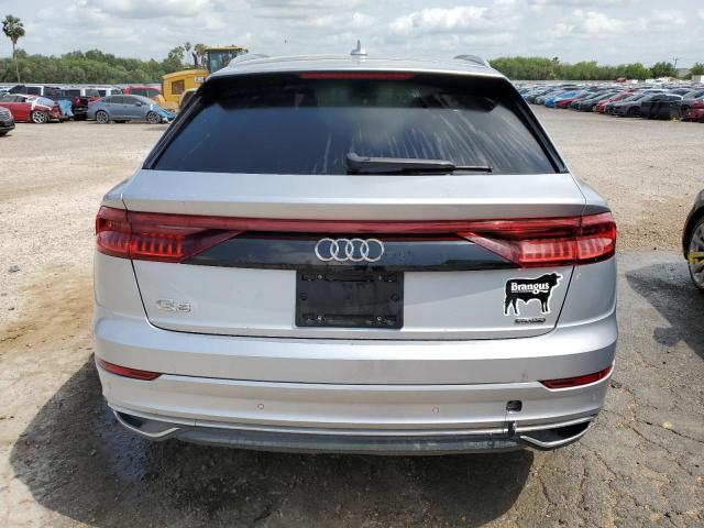  AUDI Q8 2021 Silver