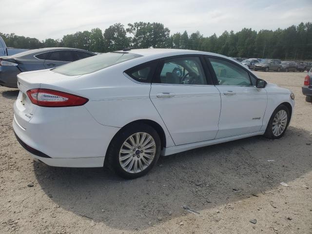  FORD FUSION 2016 Белы
