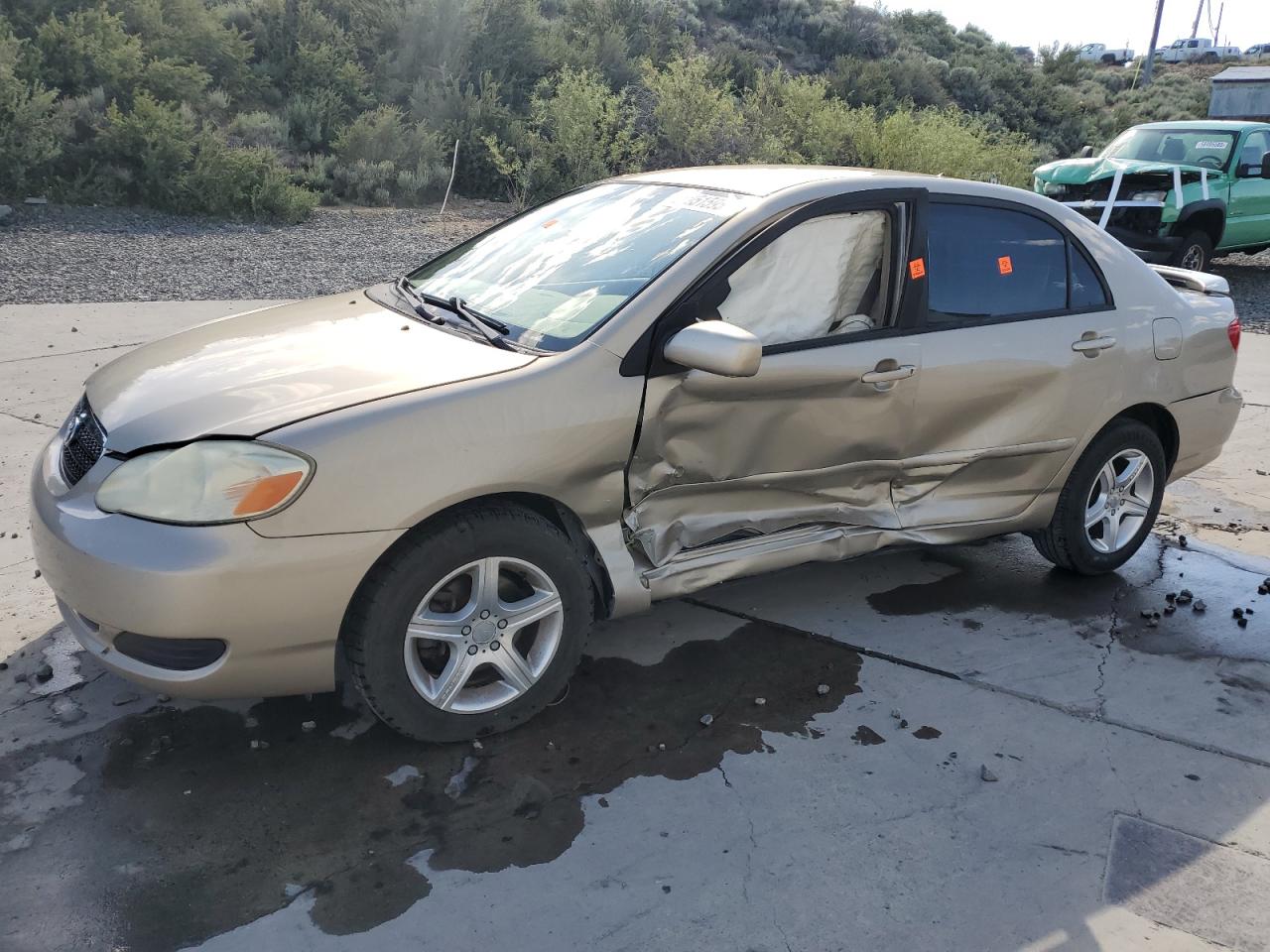 2006 Toyota Corolla Ce for Sale in Reno, NV - Side