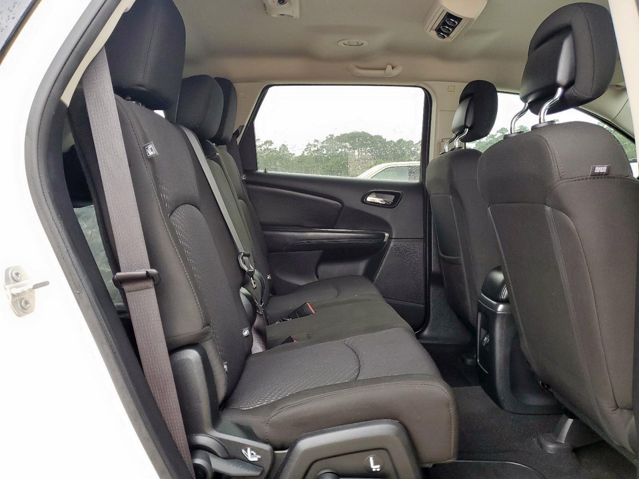2019 Dodge Journey Se VIN: 3C4PDCBBXKT797799 Lot: 58957335