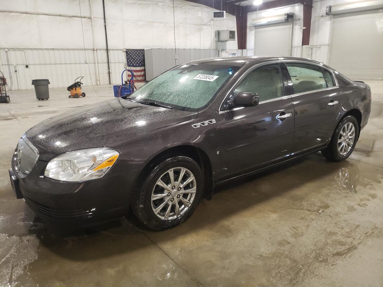 2009 Buick Lucerne Cxl for Sale in Avon, MN - Rear End
