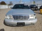 2003 Ford Crown Victoria Lx продається в London, ON - Front End