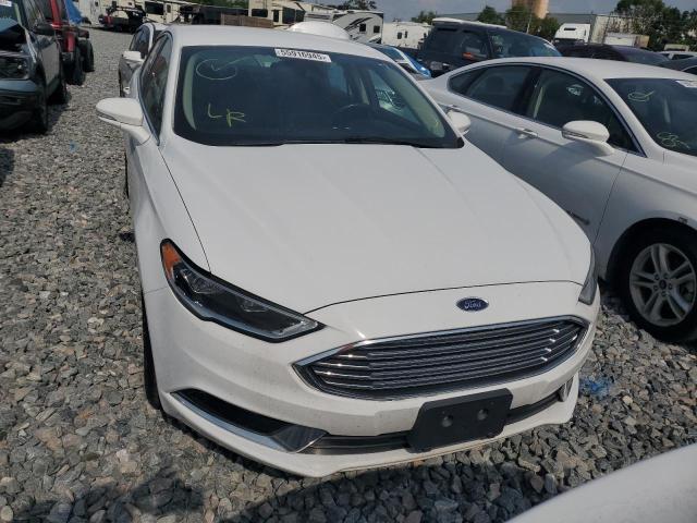  FORD FUSION 2018 Белый
