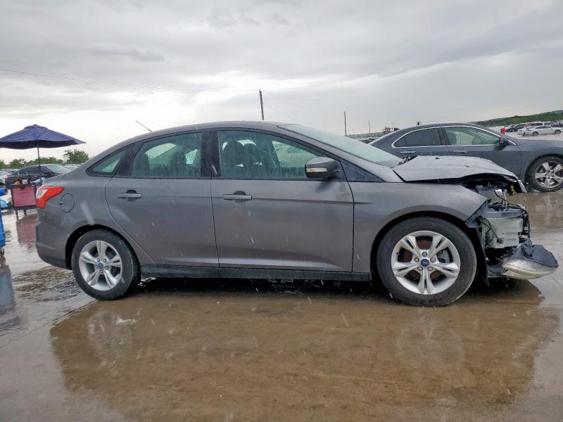 Sedans FORD FOCUS 2013 Gray