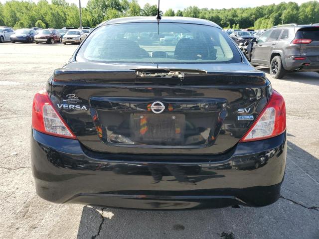  NISSAN VERSA 2018 Черный