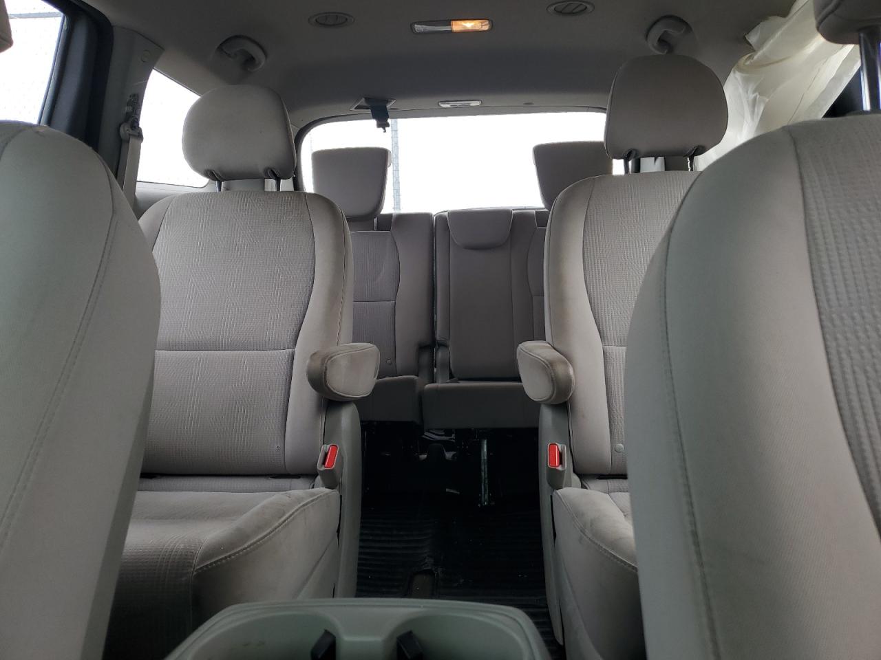 2019 Kia Sedona L VIN: KNDMA5C18K6522312 Lot: 56400475
