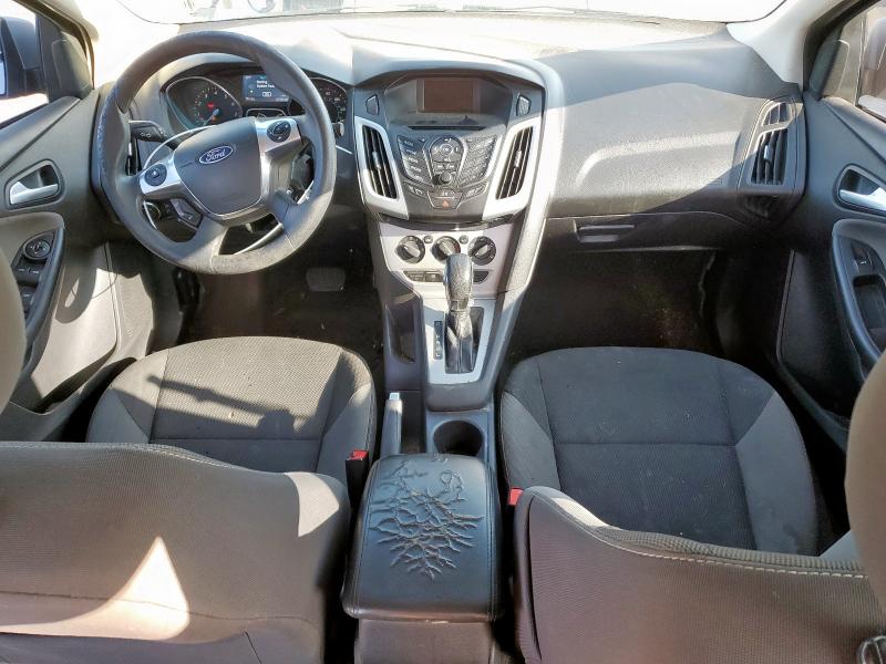  FORD FOCUS 2014 Сріблястий