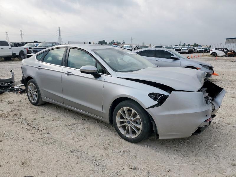  FORD FUSION 2020 Srebrny