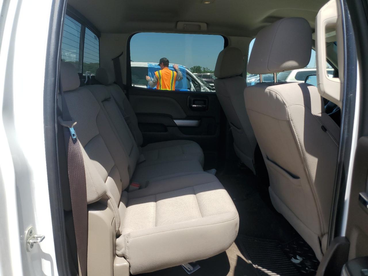 2018 Chevrolet Silverado K1500 Lt VIN: 3GCUKRECXJG148558 Lot: 57389775