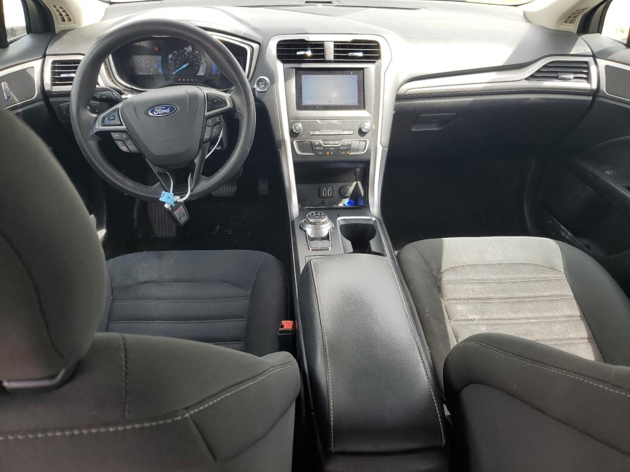 2019 Ford Fusion Se VIN: 3FA6P0LU7KR124845 Lot: 55084575