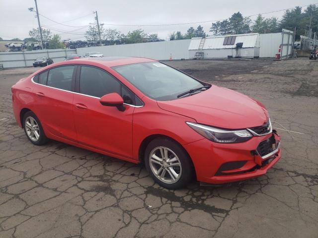  CHEVROLET CRUZE 2017 Czerwony