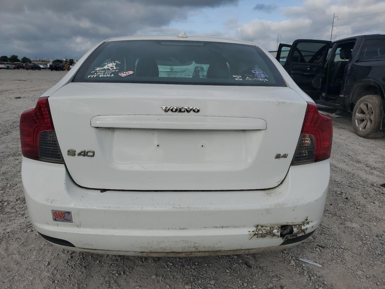 2008 Volvo S40 2.4I VIN: YV1MS390382377576 Lot: 56708795