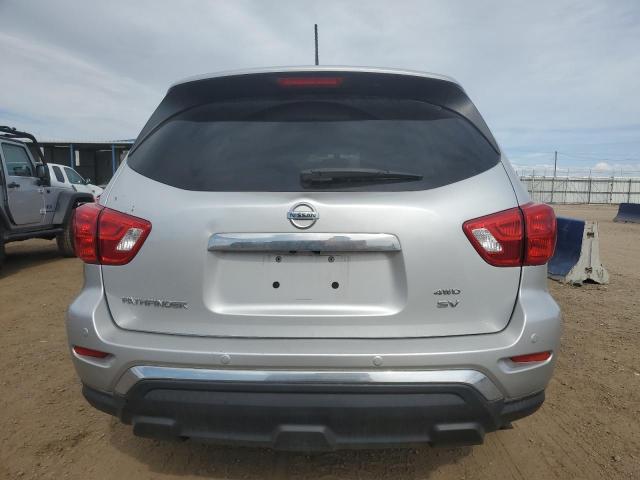  NISSAN PATHFINDER 2018 Srebrny