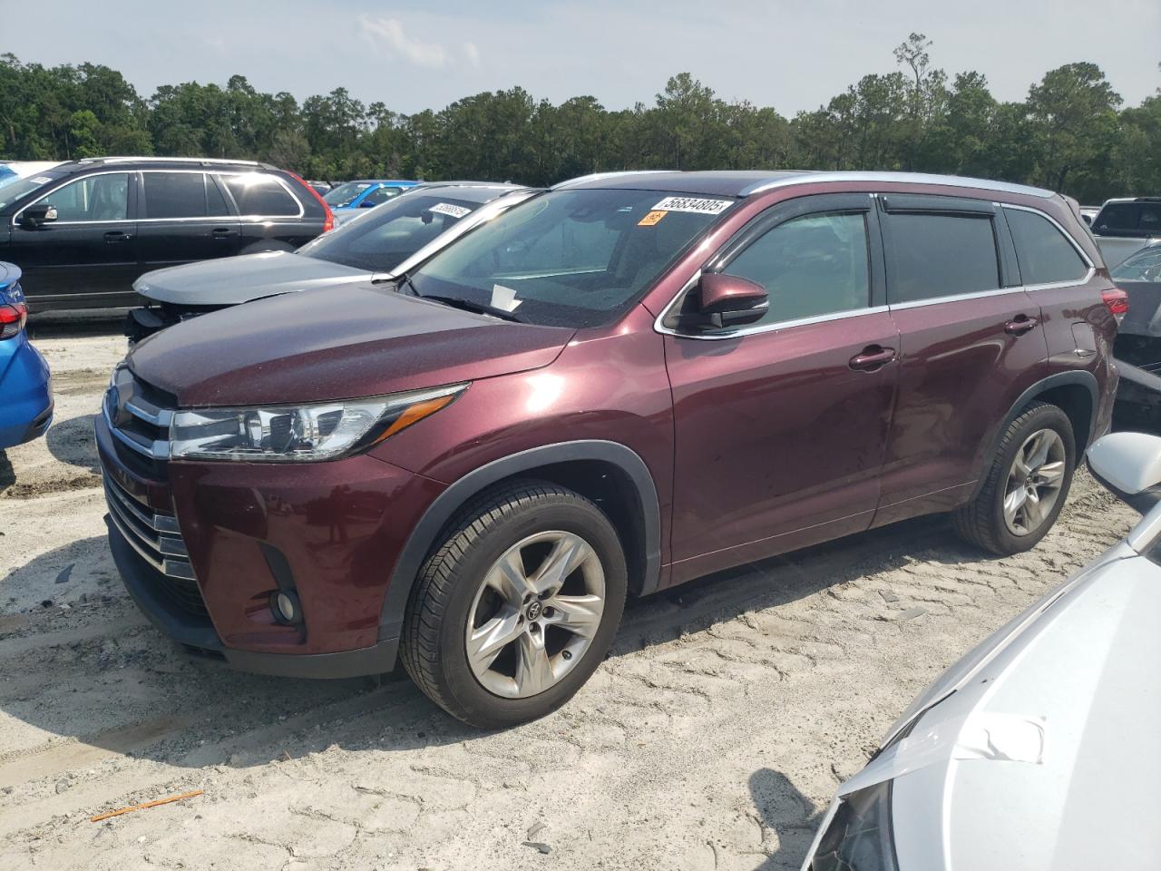 2018 Toyota Highlander Limited for Sale in Savannah, GA - Front End