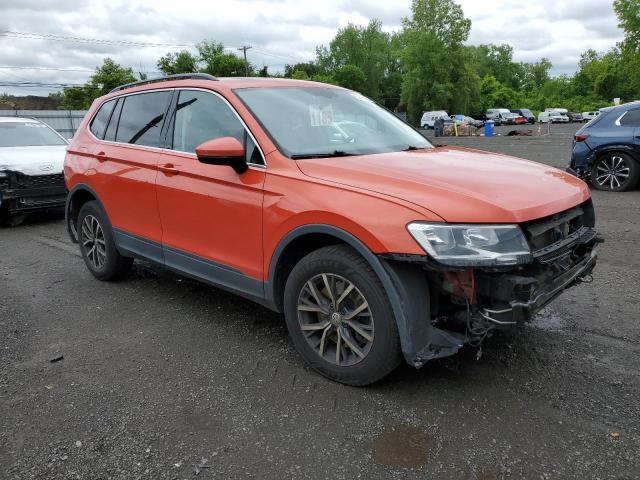  VOLKSWAGEN TIGUAN 2019 Оранжевый