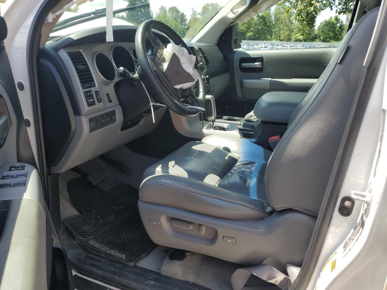 2008 Toyota Sequoia Limited VIN: 5TDBY68A08S015026 Lot: 57364865