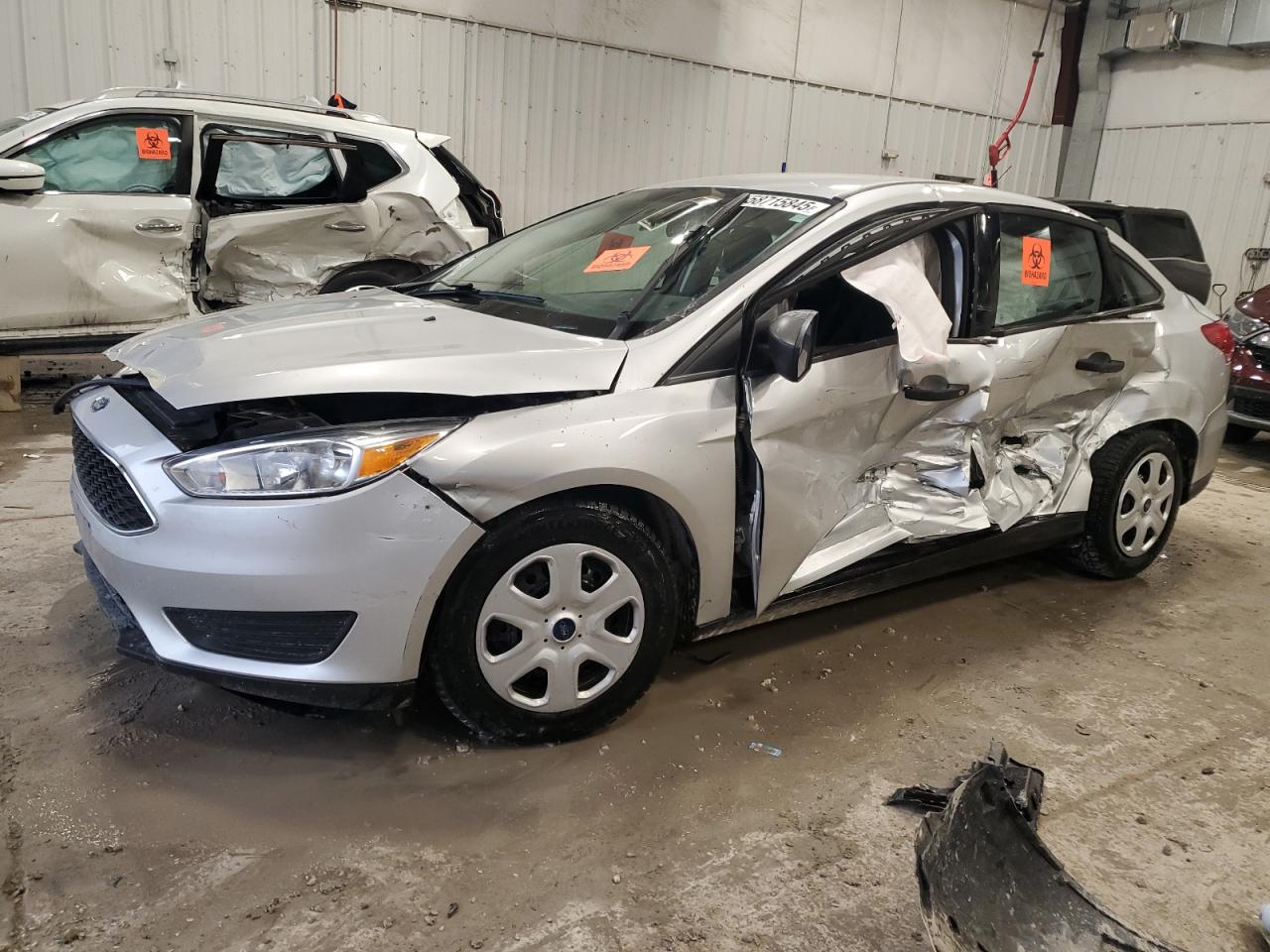 2016 Ford Focus S zu verkaufen in Franklin, WI - Side