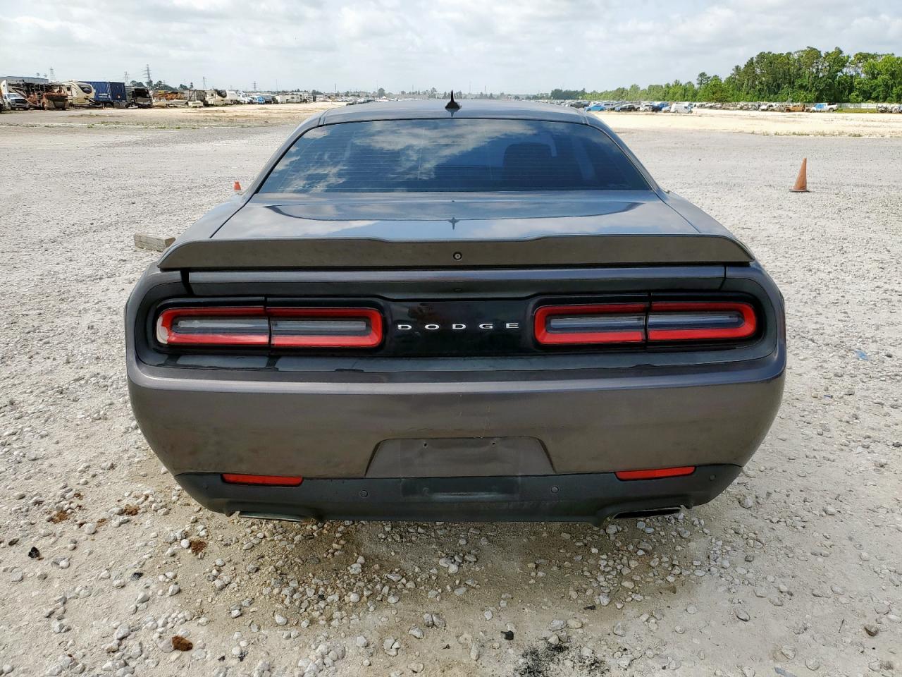 2015 Dodge Challenger Sxt Plus VIN: 2C3CDZBG2FH701129 Lot: 57080405