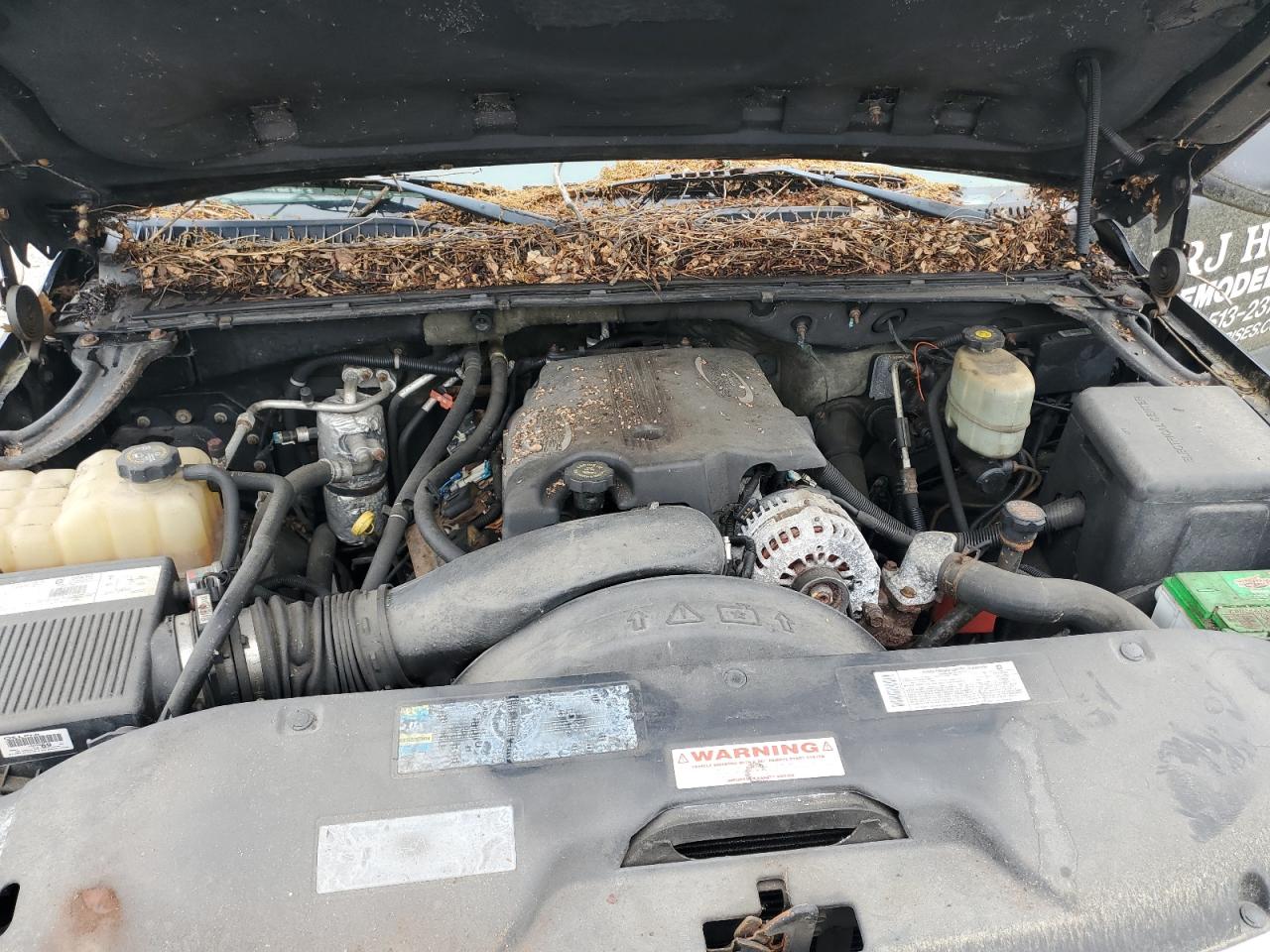 2002 Chevrolet Suburban K2500 VIN: 3GNGK26G12G292448 Lot: 57286005