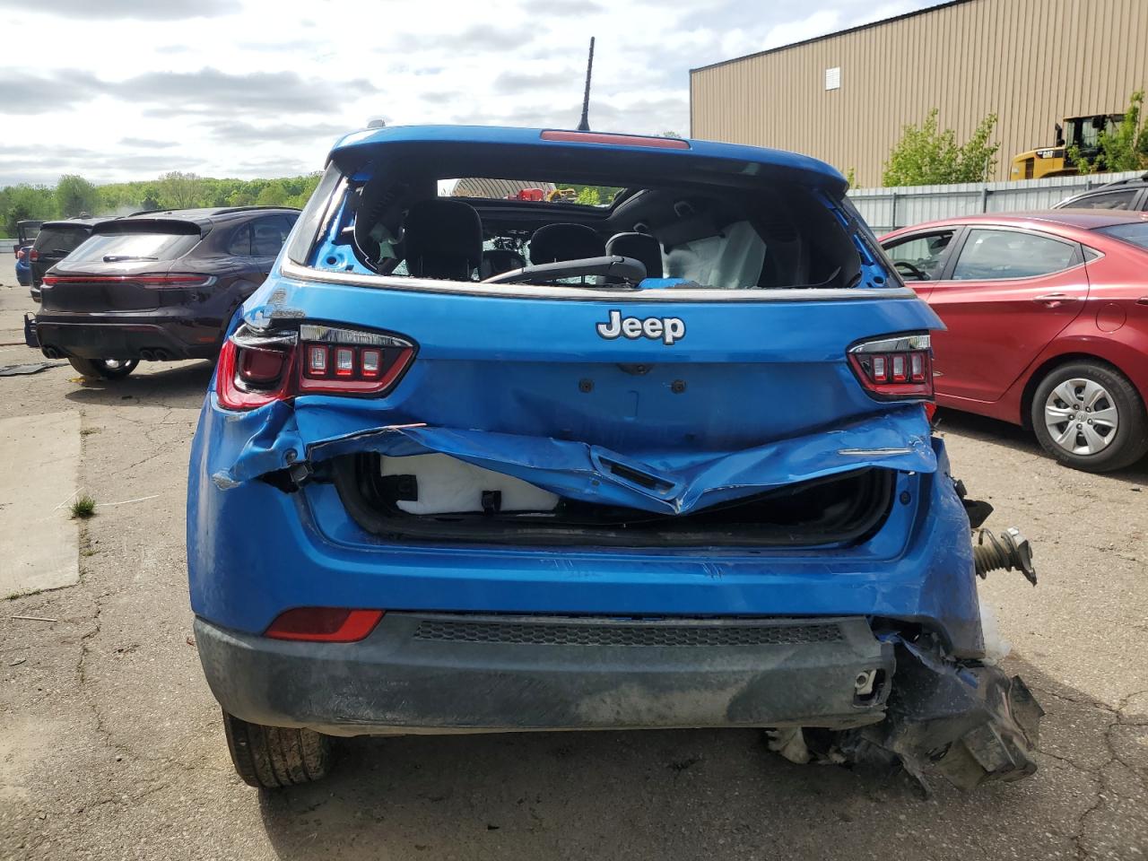 2024 Jeep Compass Latitude Lux VIN: 3C4NJDFN8RT103342 Lot: 57415085