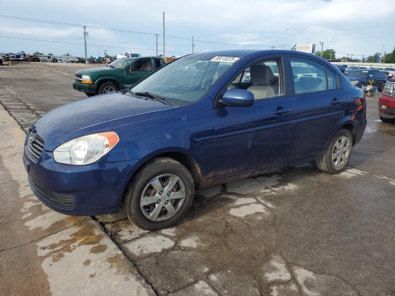 2010 Hyundai Accent Gls for Sale in Oklahoma City, OK - Side