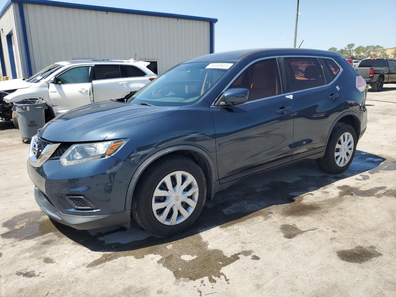 2016 Nissan Rogue S for Sale in Orlando, FL - Front End