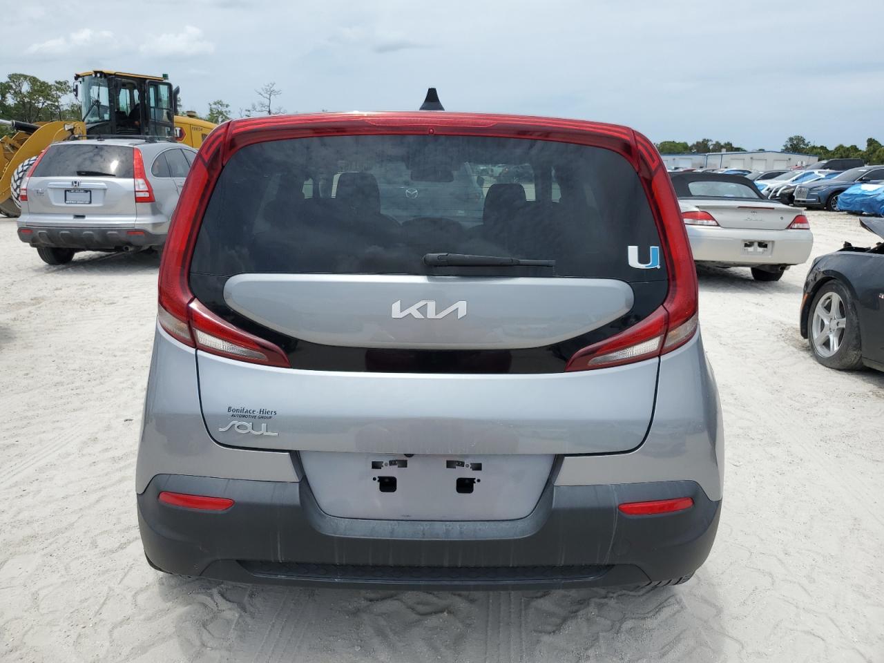 2022 Kia Soul - Image 6