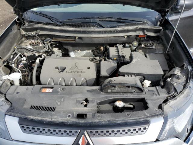 2019 MITSUBISHI OUTLANDER ES  