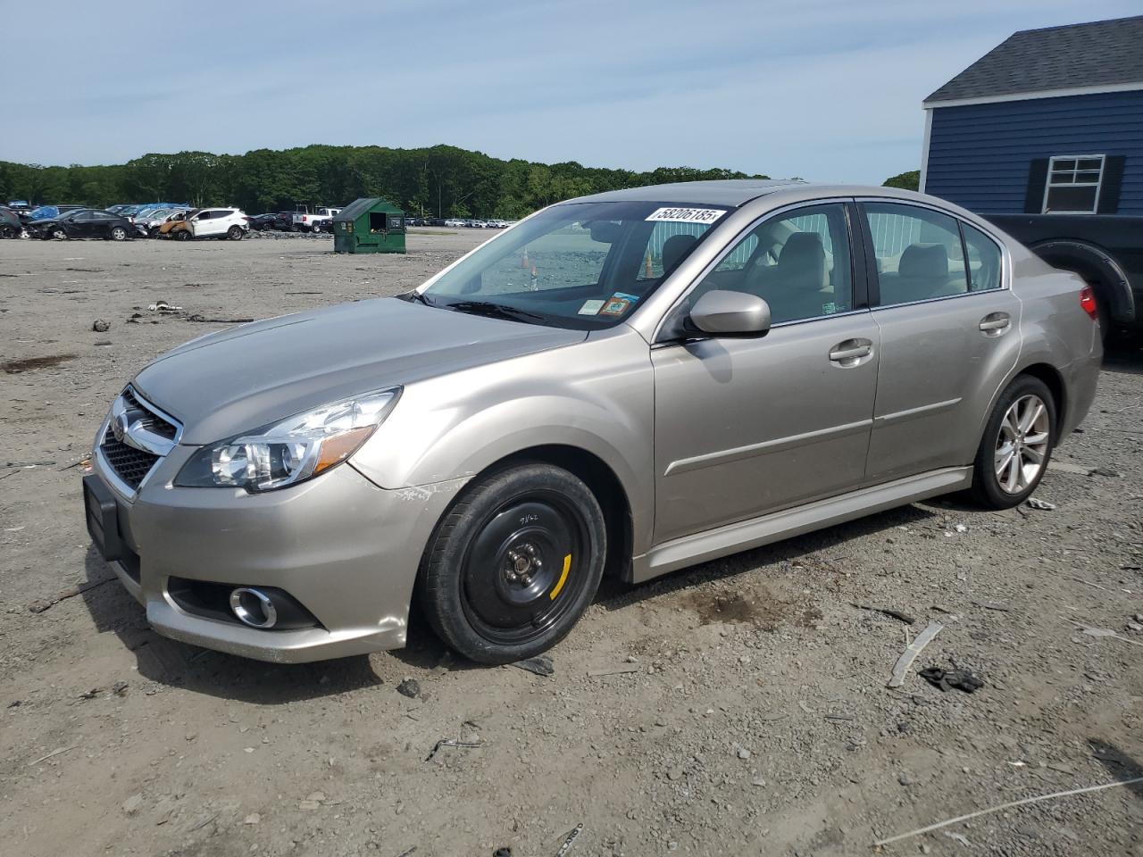 2014 Subaru Legacy 3.6R Limited продається в Assonet, MA - Front End