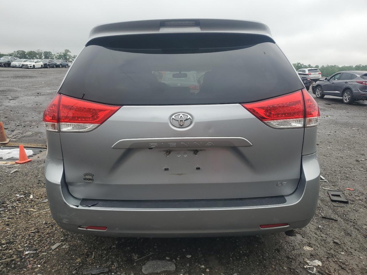 2014 Toyota Sienna Le VIN: 5TDKK3DC7ES483662 Lot: 56379905