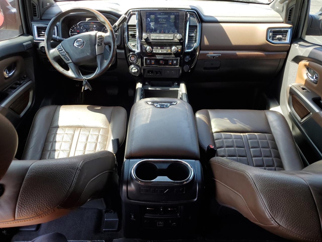 1N6AA1ED8MN525896 2021 Nissan Titan Sv