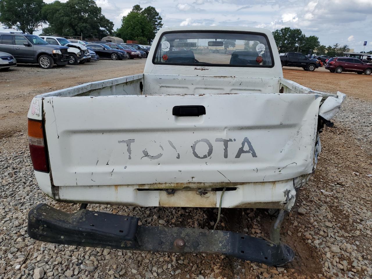 1992 Toyota Pickup 1/2 Ton Short Wheelbase VIN: JT4RN81A1N0098087 Lot: 58780385