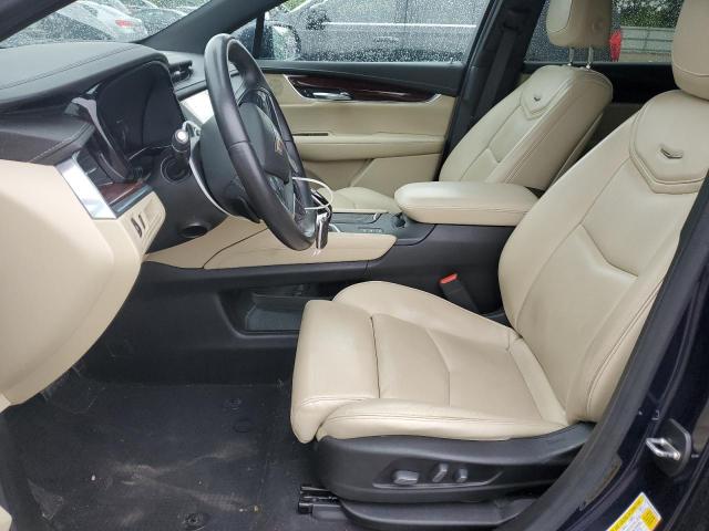  CADILLAC XT5 2017 Granatowy