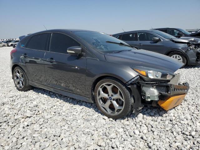  FORD FOCUS 2017 Серый