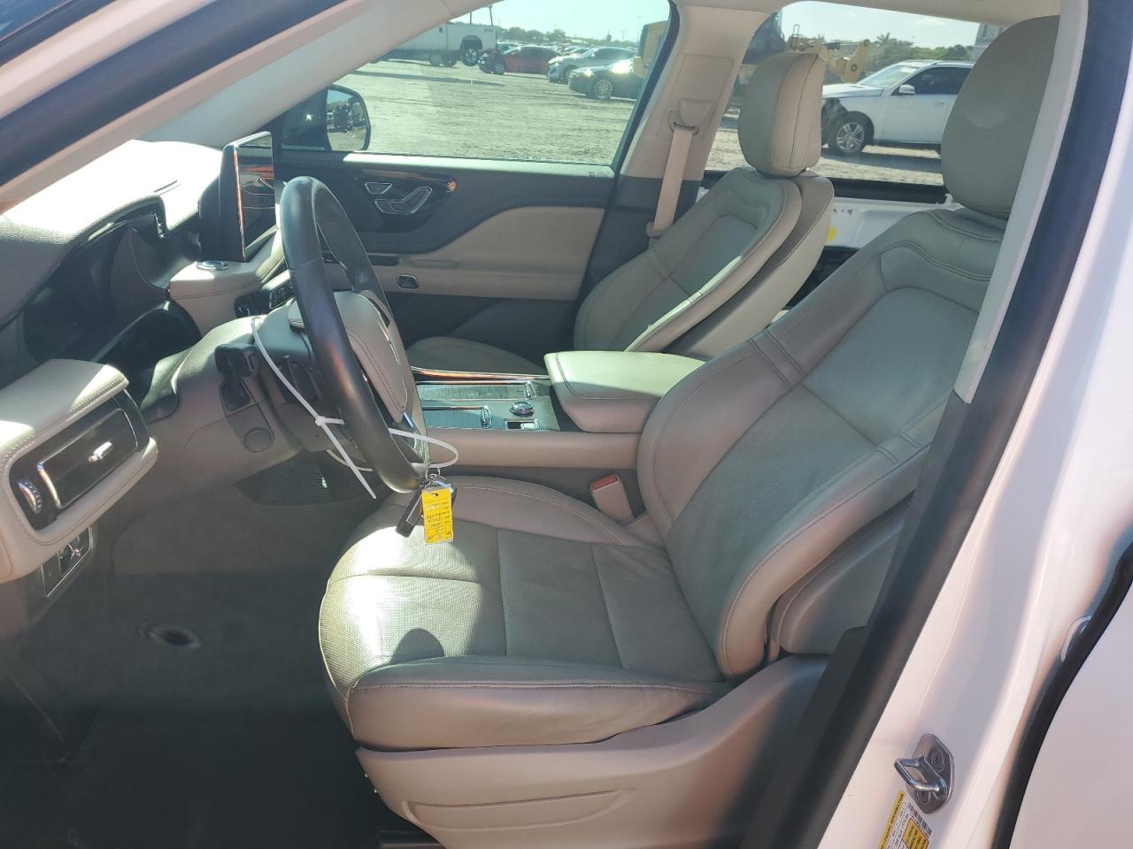 2020 Lincoln Aviator Reserve VIN: 5LM5J7WCXLGL10805 Lot: 56521375