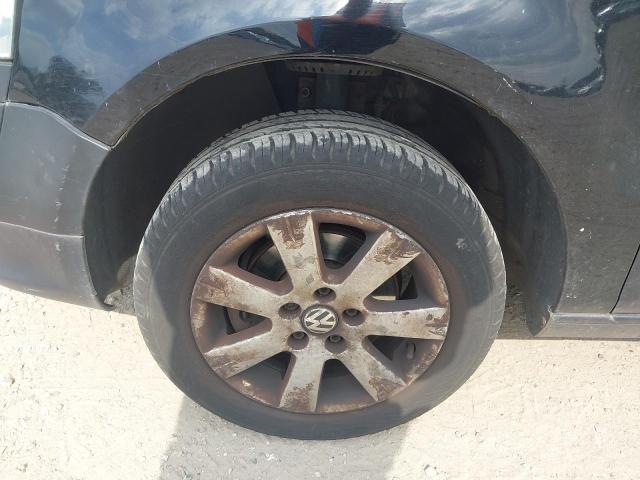 2009 VOLKSWAGEN URBAN FOX
