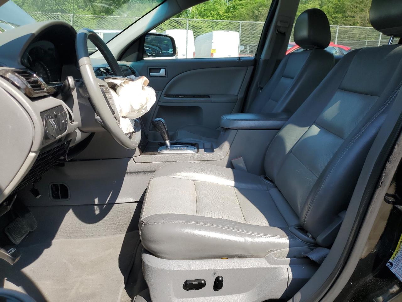 2007 Mercury Montego Premier VIN: 1MEHM42157G615213 Lot: 56298975