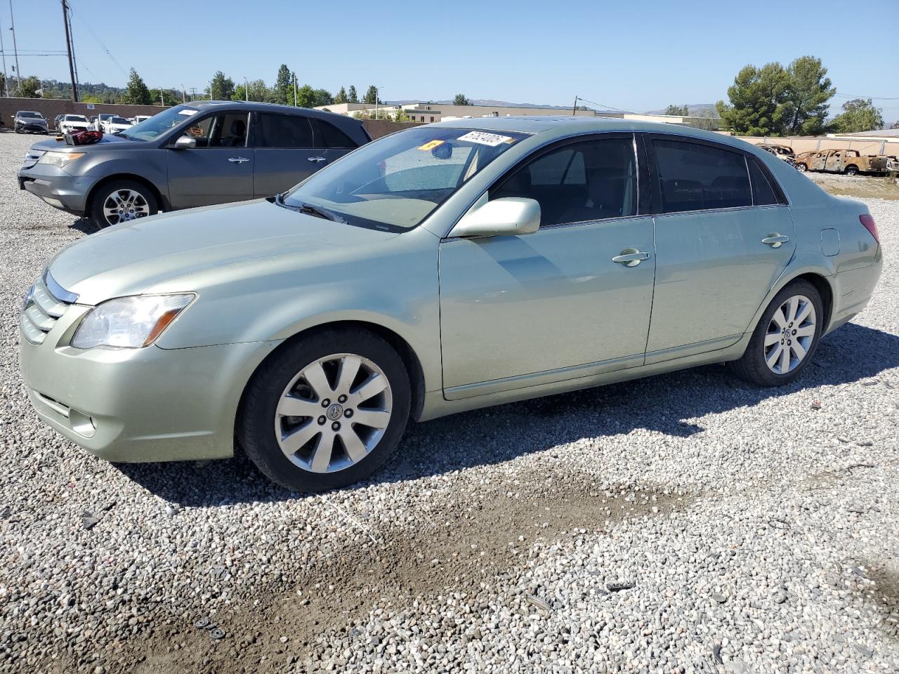 2007 Toyota Avalon Xl for Sale in Mentone, CA - Minor Dent/Scratches