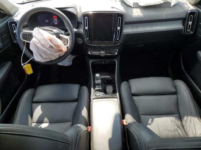  VOLVO XC40 PLUS 2024 White