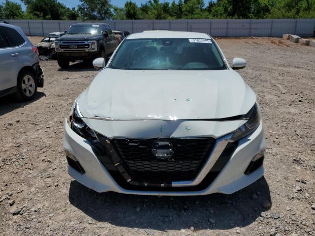 NISSAN ALTIMA 2021 Белы