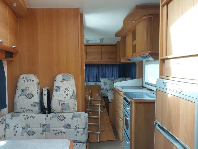 2004 MERCEDES BENZ MOTORHOME