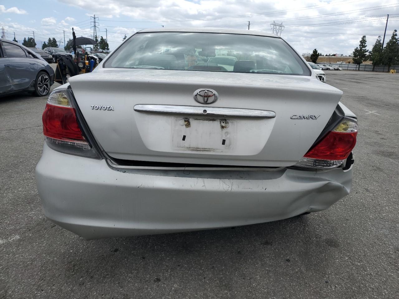 2005 Toyota Camry Le VIN: 4T1BE32K35U558818 Lot: 56023365