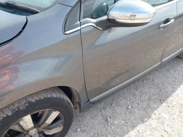 2015 PEUGEOT 2008 ALLUR