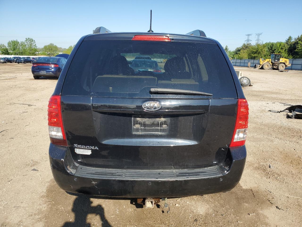 2011 Kia Sedona Lx VIN: KNDMG4C76B6379213 Lot: 58155725