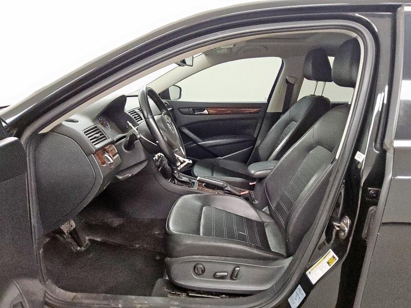  VOLKSWAGEN PASSAT 2013 Czarny